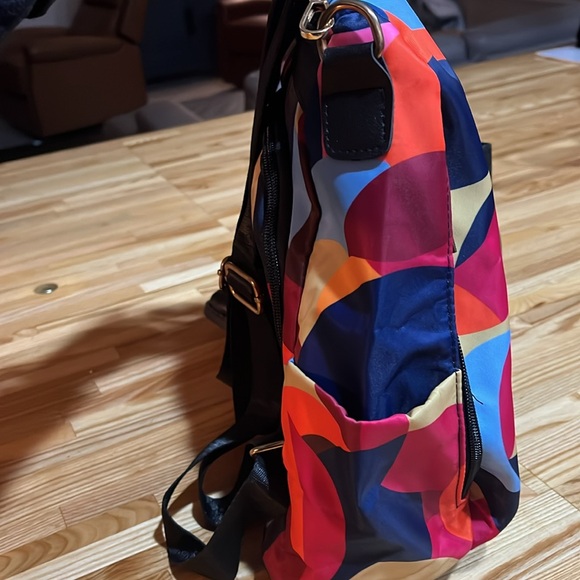 Women’s POABA Backpack - Picture 3 of 5